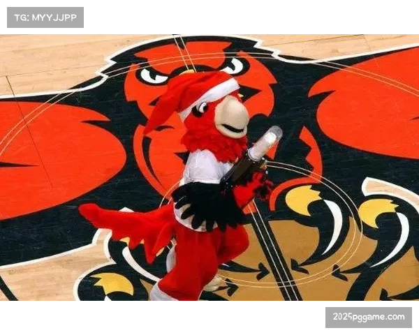 花絮：比赛中场休息，吉祥物滑稽表演引发全场欢笑