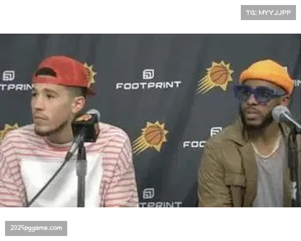 动态更新：太阳队医解读布克脚踝伤情，称与连续高负荷跑动相关